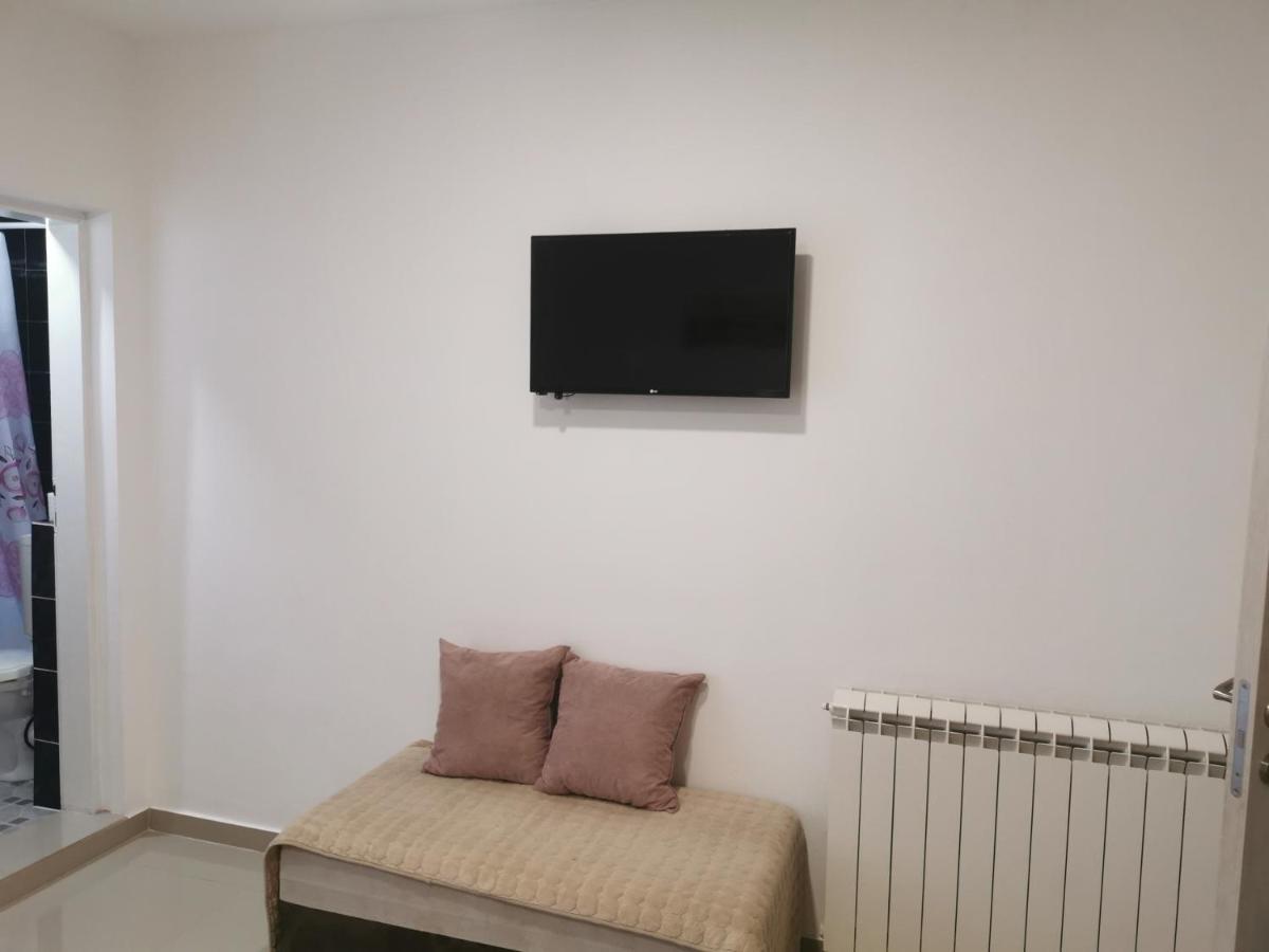 Apartments Familia Budva Luaran gambar