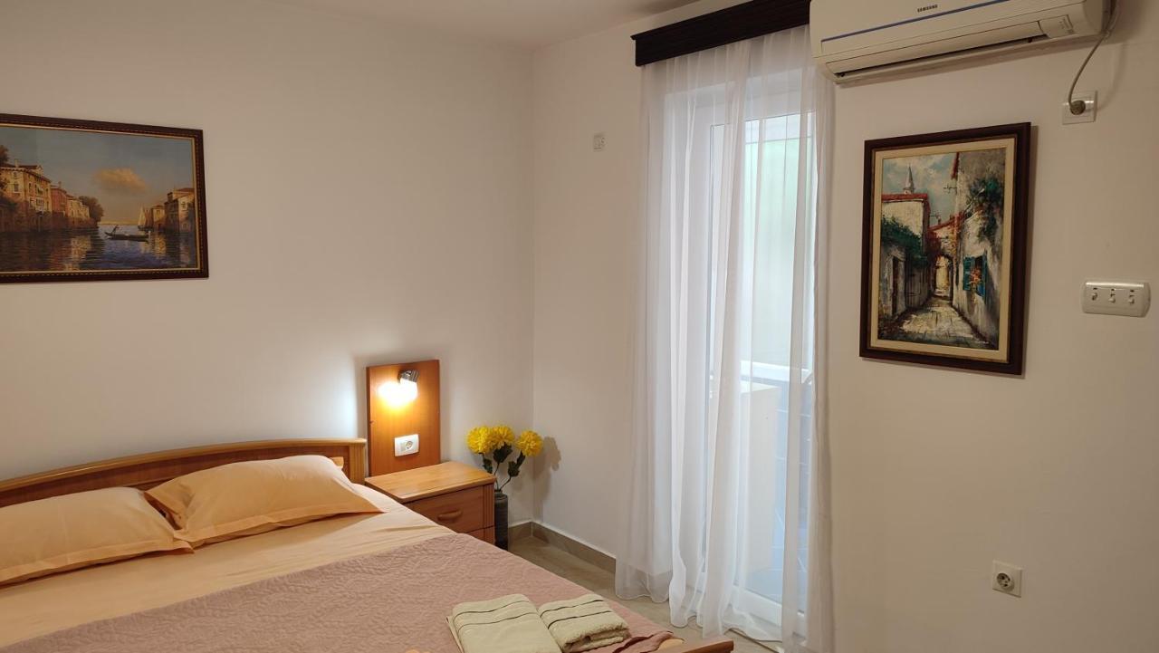 Apartments Familia Budva Luaran gambar