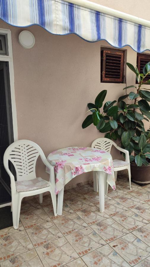 Apartments Familia Budva Luaran gambar