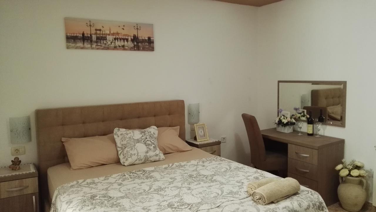 Apartments Familia Budva Luaran gambar
