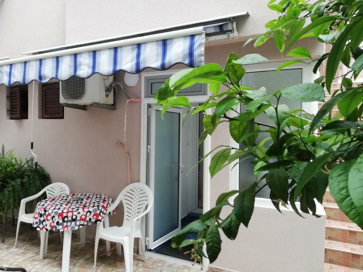 Apartments Familia Budva Luaran gambar